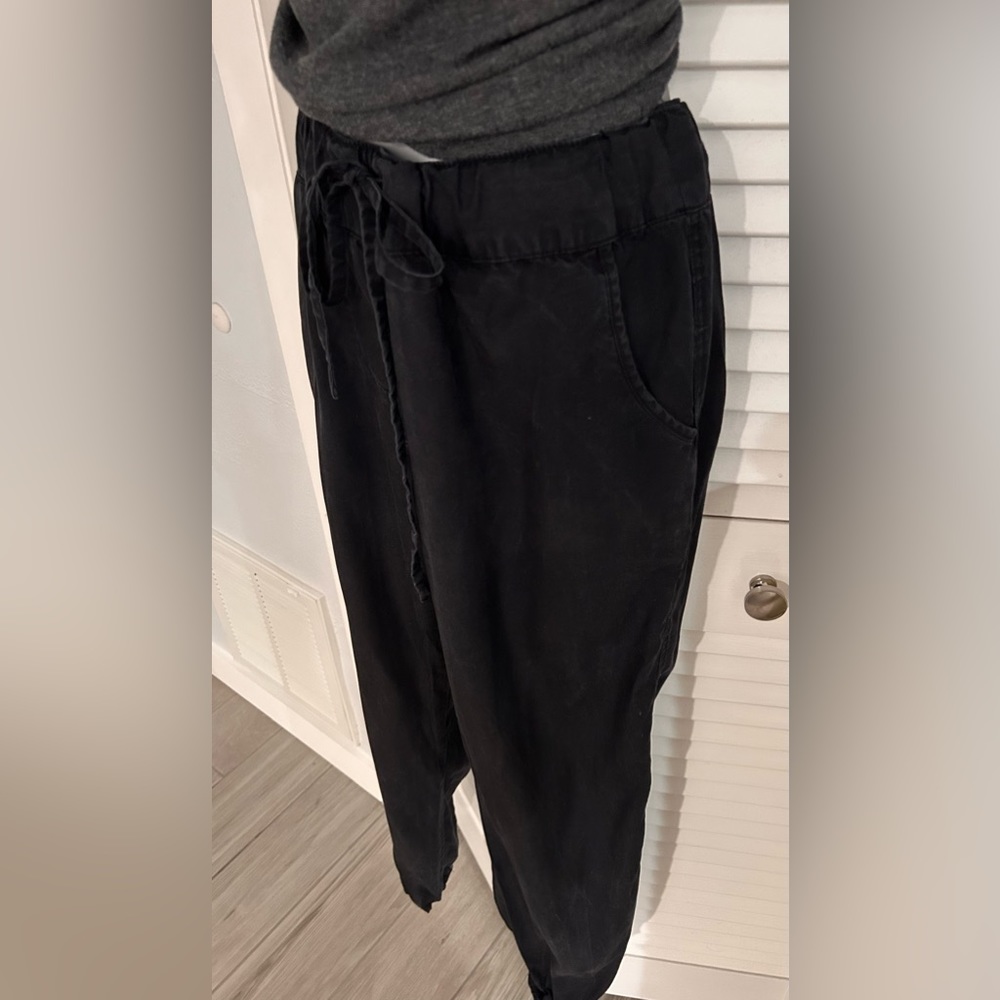 Black Drawstring Pants Size Small From Sanctuary. - image 6